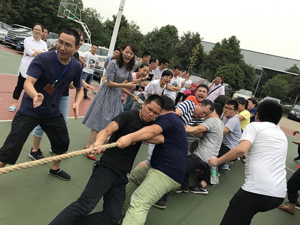 長城金融榮獲中國長城長沙地區(qū)“迎中秋、慶國慶”拔河比賽活動冠軍